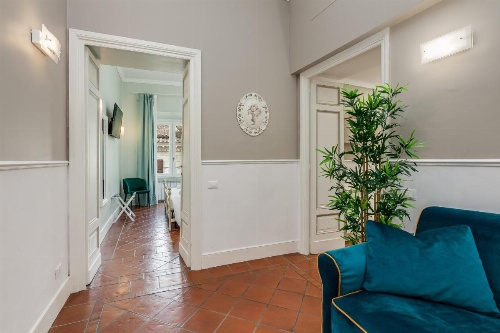 Pantheon Luxury House image 11